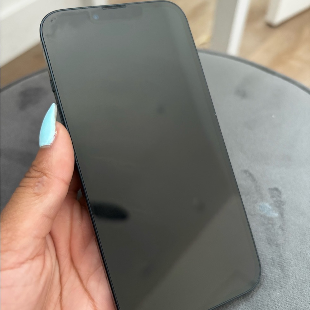 iphone 13 - Used